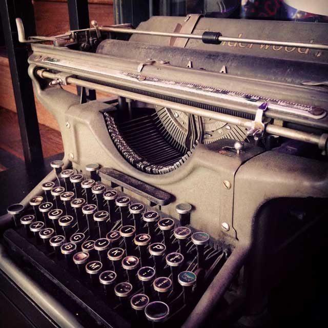 typewriter-to-write